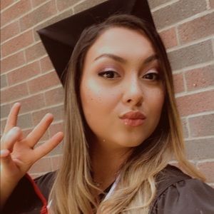 Meet your Posher, Farah